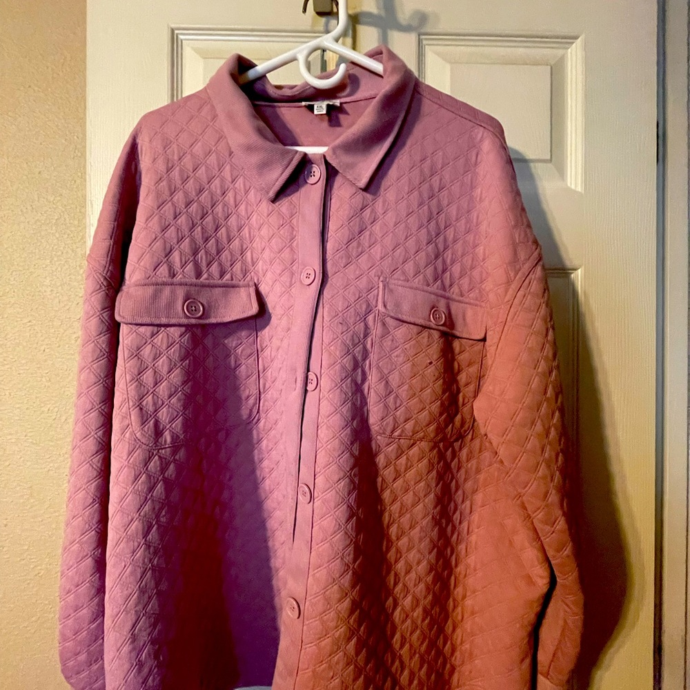 Lilac (mauve) button up quilted shacket.